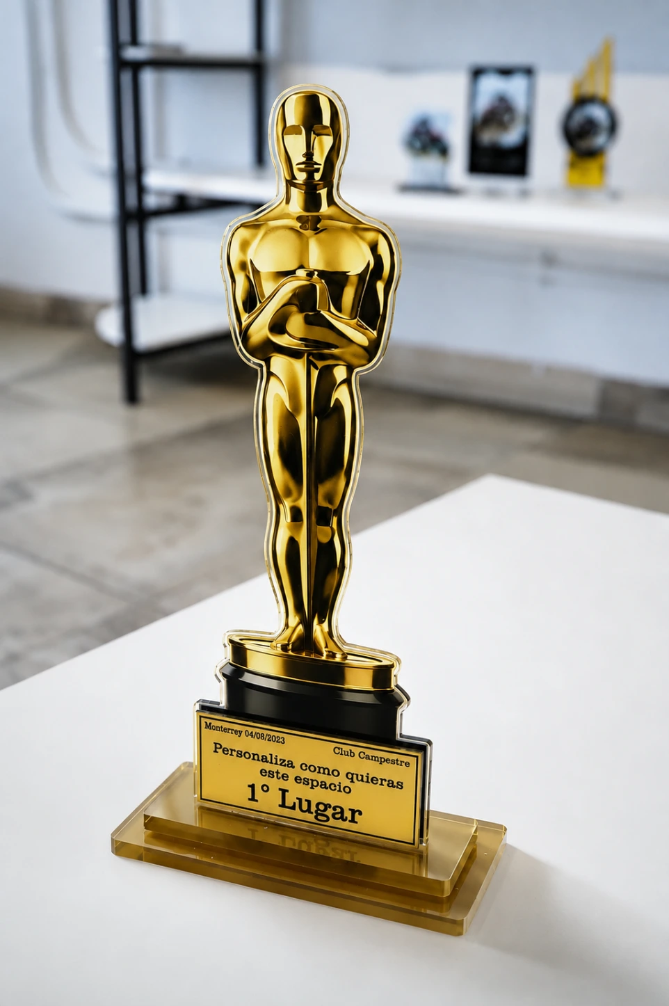 trofeo acrílico